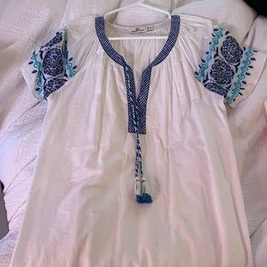 Vineyard Vines white dress